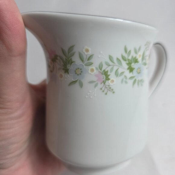 Johann Haviland Forever Spring Creamer White Floral Rim & Center - Picture 14 of 16